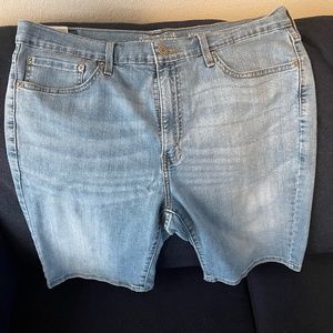 LEVI SIGNATURE Jean Short